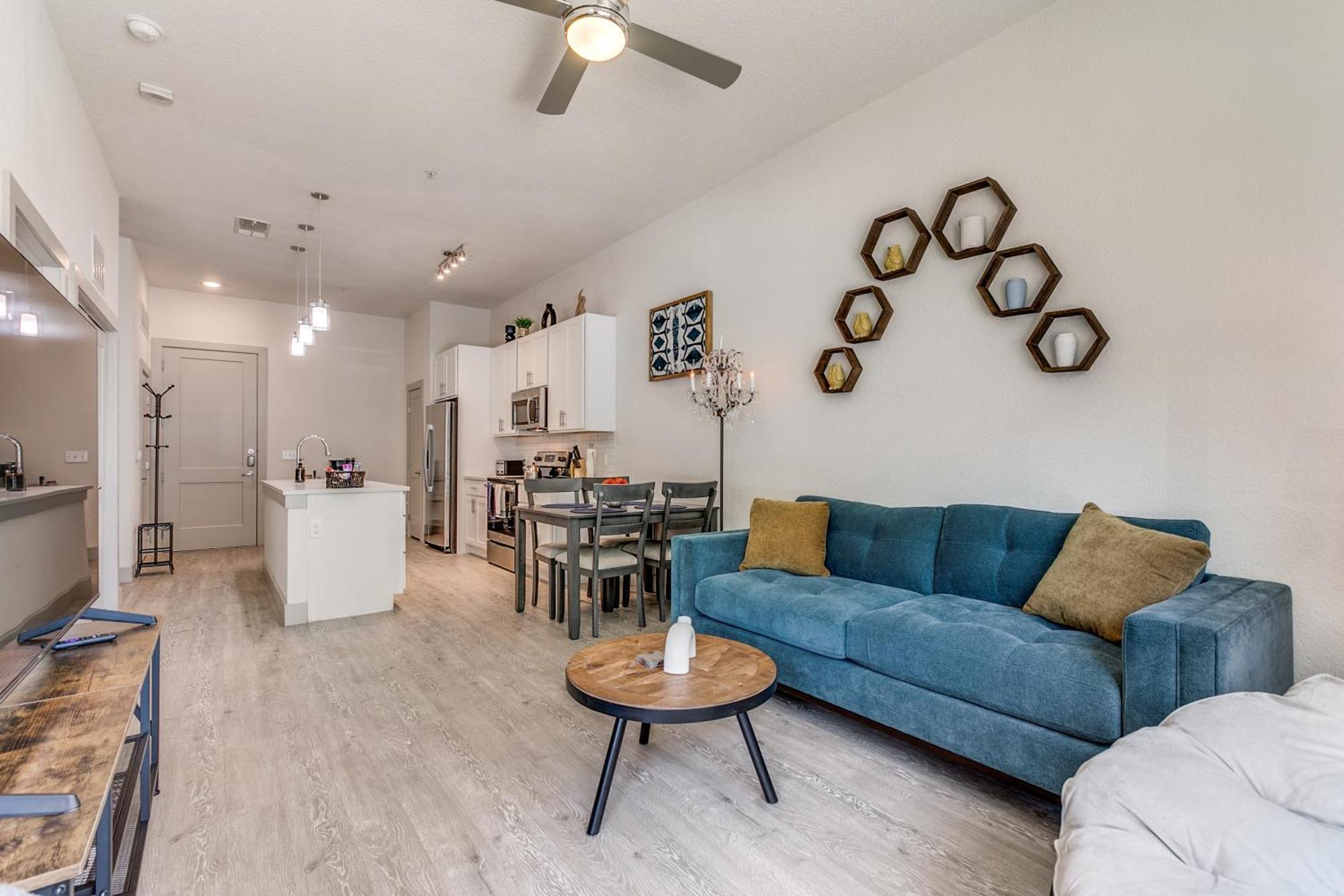 Lush Downtown Condo On Riverwalk W King Ste, Free Parking, Pet Friendly, Centrally Located On Riverwalk San Antonio Eksteriør bilde